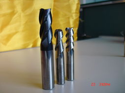 威铣刀与麻花铣刀的对比分析与应用指南